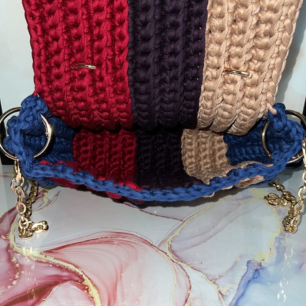 Hand Crafted Multicolor Top Handle Crochet Handbag - Picture 10 of 15